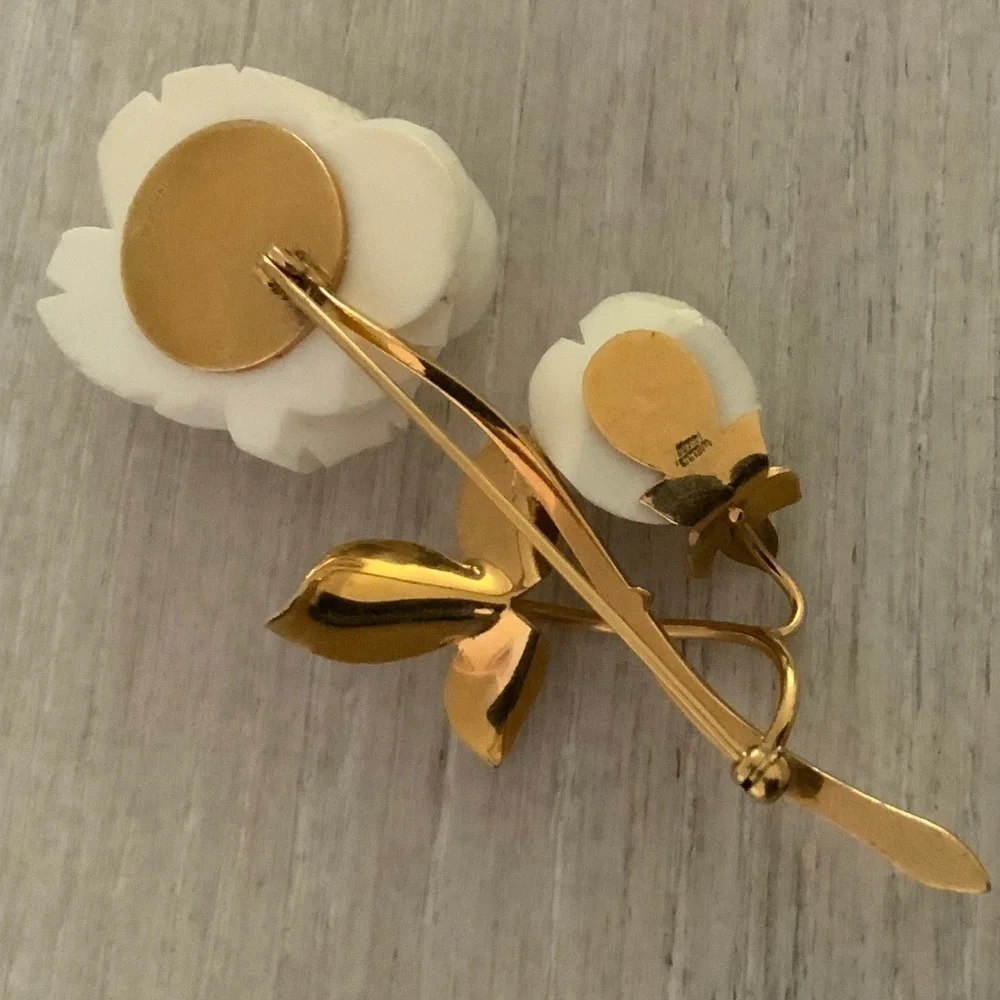 Vintage 14k gold filled Rose Brooch